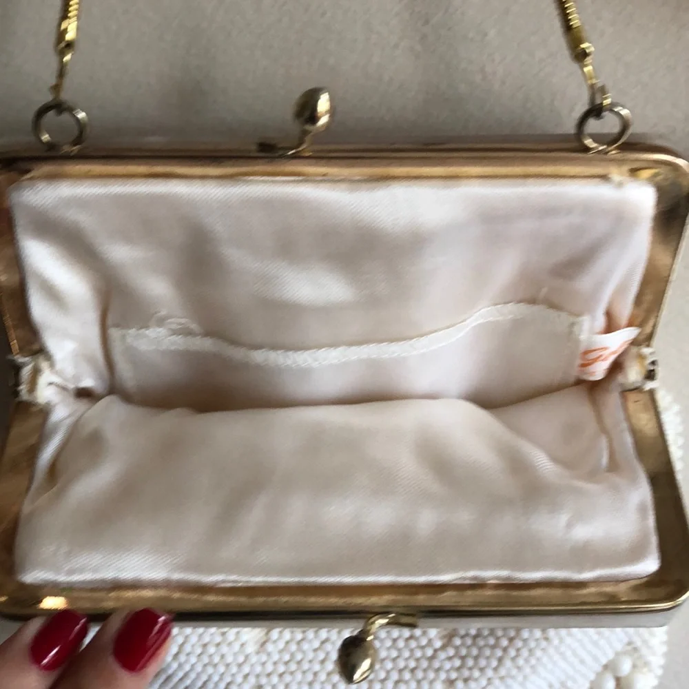 ✨Vintage Authentic Goldco Hong Kong beaded handbag - Picture 9 of 17